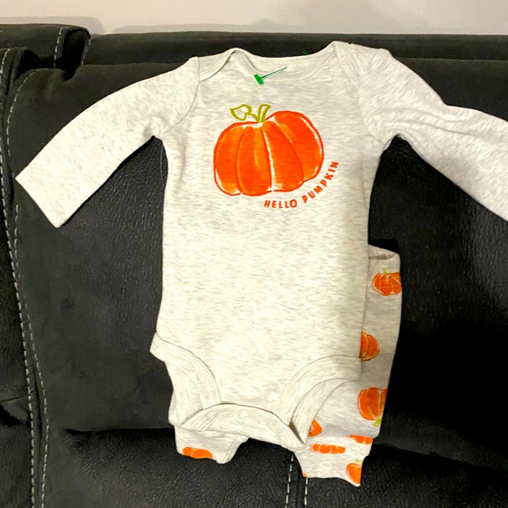 Girls Carters 2 piece set